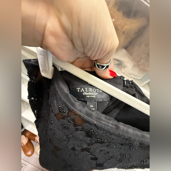 NWT Talbots Black Sheer Floral Beaded Lace Skirt - Picture 4 of 7